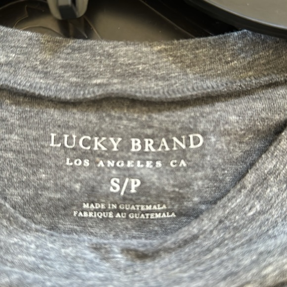 Women’s Lucky Brand T shirt. - Picture 3 of 4